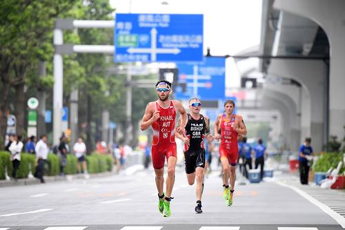 Luis Knabl holte sich in Tokio sein Ticket (World Triathlon/Carr)